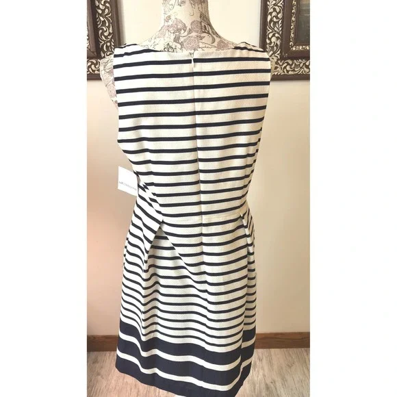NWT Liz Claiborne Striped Sheath Dress Navy White Sleeveless SZ 10 - Picture 7 of 11